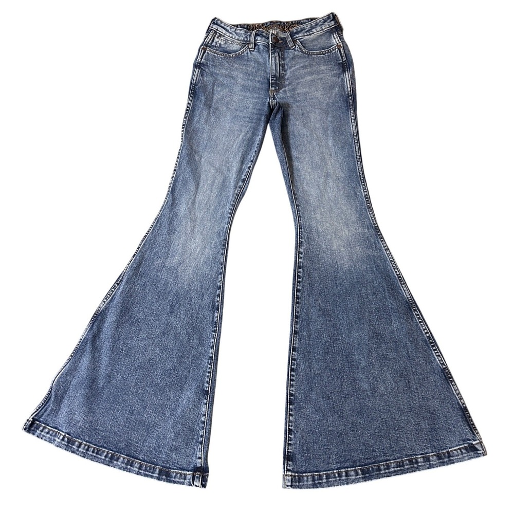 Wrangler Retro Premium Trumpet Flare Jeans Womens 26x34 Blue High Rise Western